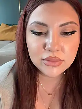 CurvyKimmy1 webcam show