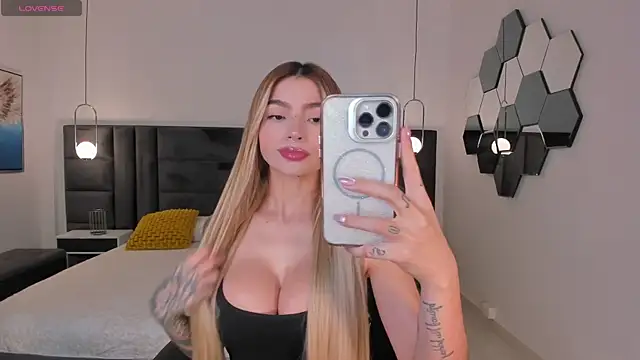 LexieWayne's Live XXX Chat