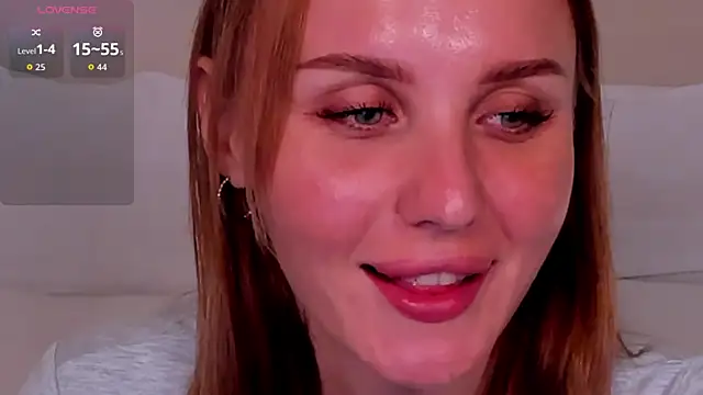 แชท XXX สดของ LianaFord