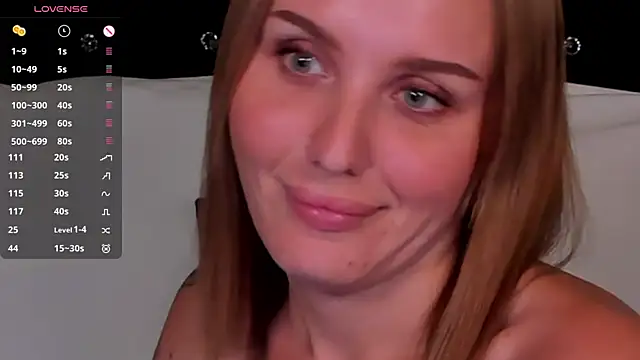 LianaFord's Live XXX Chat