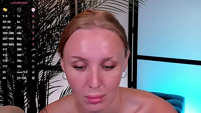 Chat XXX en directo de LianaFord