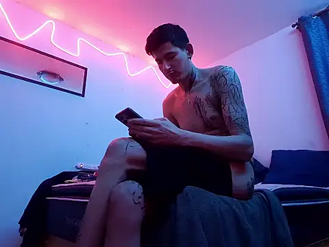 Show de cheekyboyx na webcam
