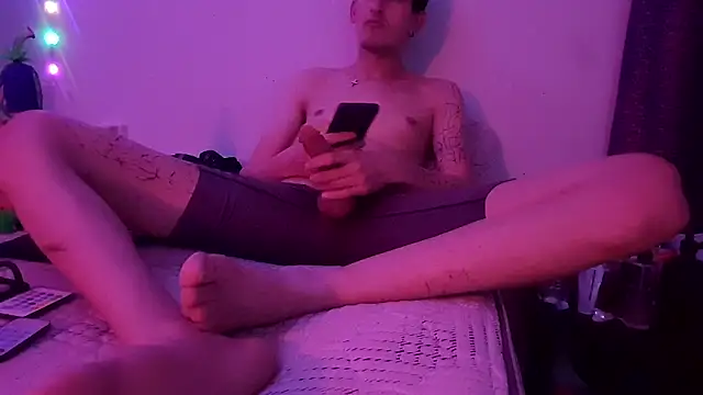Webkamerová show cheekyboyx