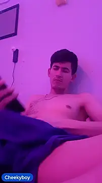 cheekyboyx Show Webcam
