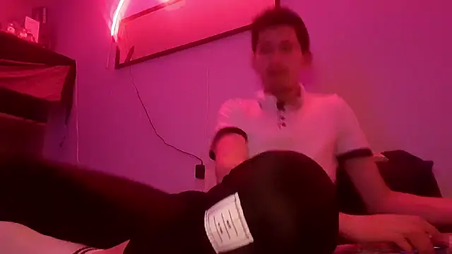 cheekyboyx Pertunjukan Webcam