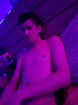 cheekyboyx Show Webcam