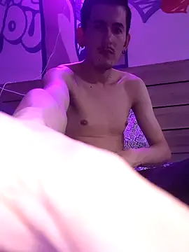 cheekyboyx 在線直播表演
