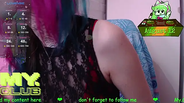 XXX chat uživo modela Witch_Emma