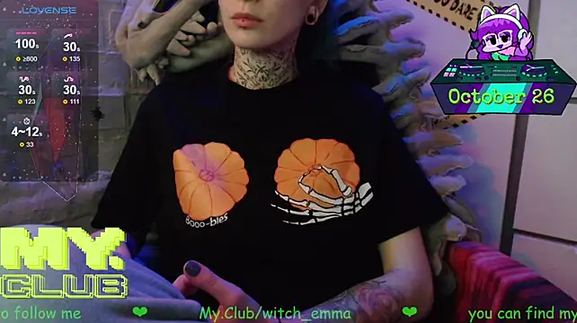 Witch_Emma Show in webcam