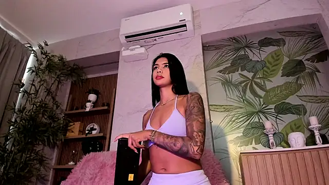 AntonellaRossi's Live XXX Chat