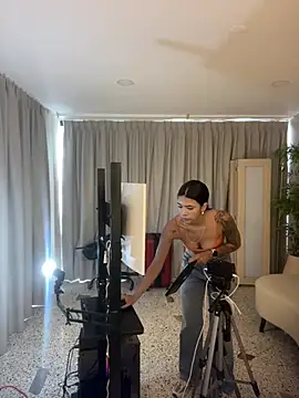 AntonellaRossi's Webcam Show