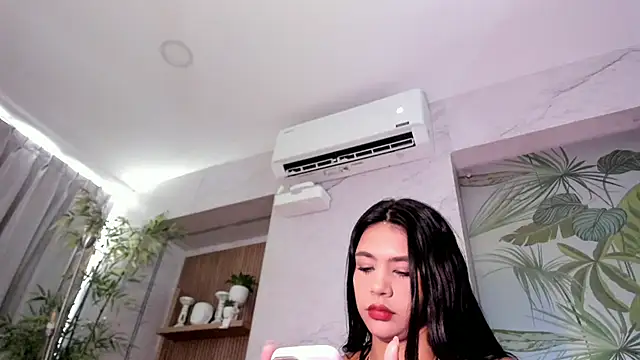 AntonellaRossi Chat XXX in diretta