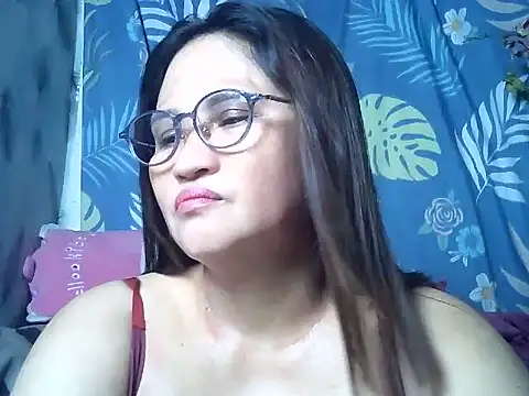 Amazing_Angel22 élő XXX-chatje