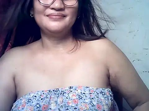 Chat +18 de Amazing_Angel22 ao vivo