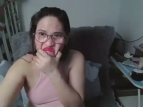 Amazing_Angel22 Adlı Modelin Canlı XXX Sohbeti