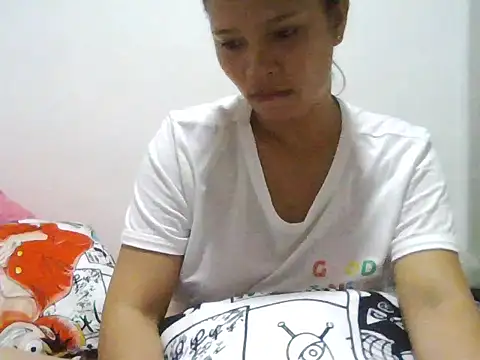 XXX chat uživo modela Silly_Girl21