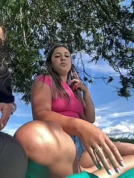 Sofi_isXXX webkamerás műsora