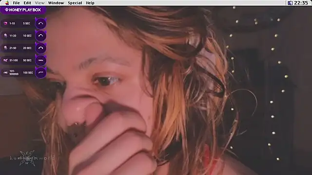 kuntboyzworldn Webbikameraesitys