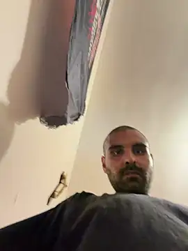 imyogi23's Webcam Show