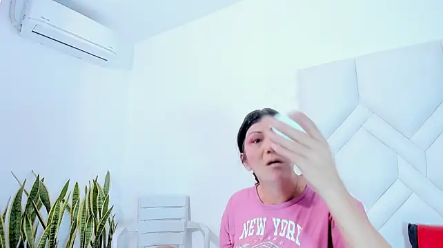 Cleopatra_Trans Webcam show