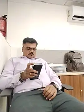 Desi_Lodo_Gujju_Boy 网络视讯表演