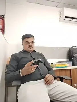 Desi_Lodo_Gujju_Boy Show Webcam