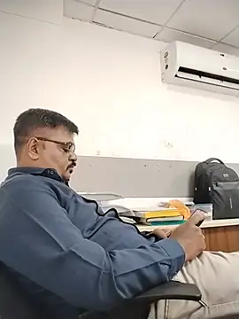 Desi_Lodo_Gujju_Boy Pertunjukan Webcam