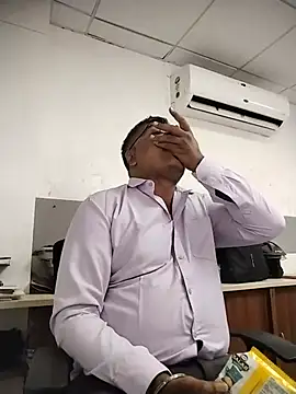 Desi_Lodo_Gujju_Boy 웹캠 쇼
