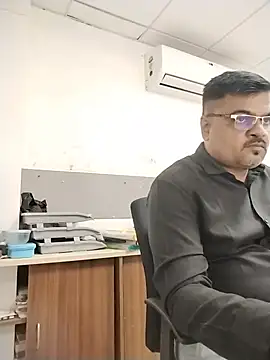 Desi_Lodo_Gujju_Boy Show Webcam