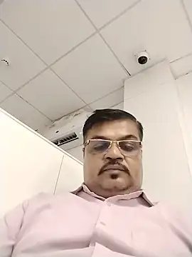 Desi_Lodo_Gujju_Boy Adlı Modelin Web Kamerası Şovu