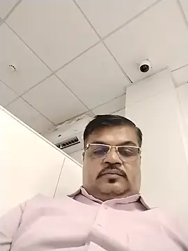 Desi_Lodo_Gujju_Boy Adlı Modelin Web Kamerası Şovu