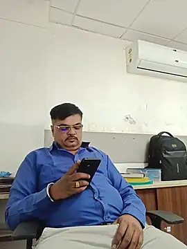 Pokazy przed kamerką – Desi_Gujju_Boy