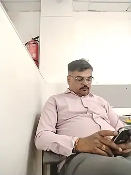 Desi_Gujju_Boy Шоу с уебкамера