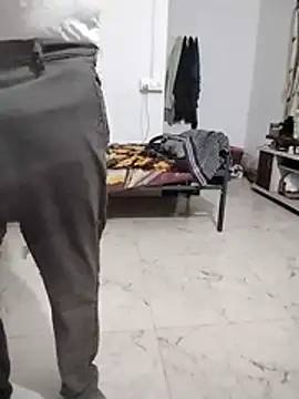 Desi_Gujju_Boy Show in webcam