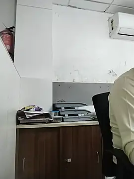 Desi_Gujju_Boy Webcam Show