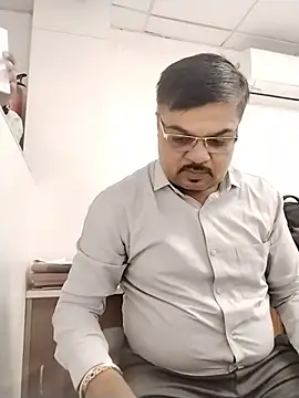 Show de Desi_Gujju_Boy na webcam