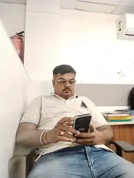 عرض كام Desi_Gujju_Boy