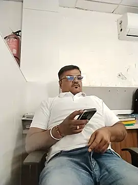 Desi_Gujju_Boy Show Webcam