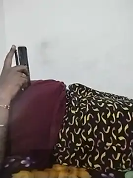 Show de Desi_Gujju_Boy na webcam