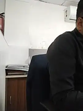 Show de Desi_Gujju_Boy na webcam