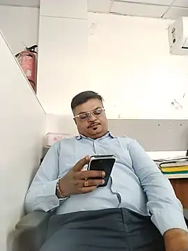 Desi_Gujju_Boy Adlı Modelin Web Kamerası Şovu