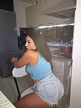 hot-babygirl Webcam show