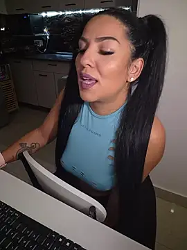 hot-babygirl Chat XXX live
