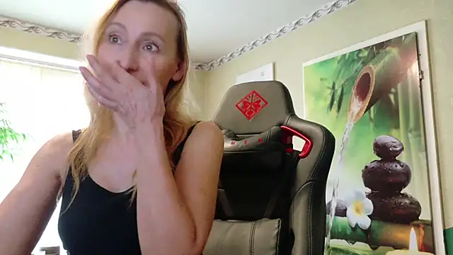 Webkamerová show HotLana69