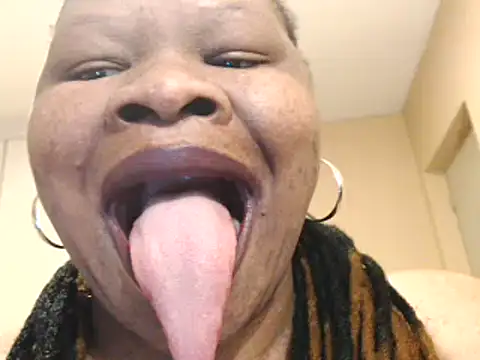 Czat XXX na żywo – sweetnoziexx