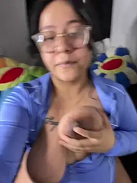 XXX chat uživo modela MsConejitaa
