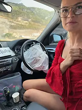 Nicoleevien Adlı Modelin Web Kamerası Şovu