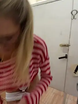 Вебкам-шоу Nicoleevien