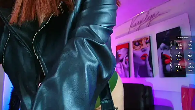 kayilyn Pertunjukan Webcam