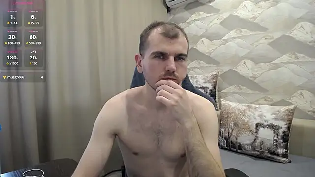 SerzhKorol1's Webcam Show